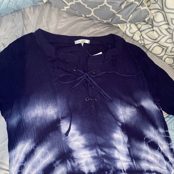 Ava James bell sleeve hi lo tunic Lace up neckline Tie dyed navy and white large - Picture 9 of 15